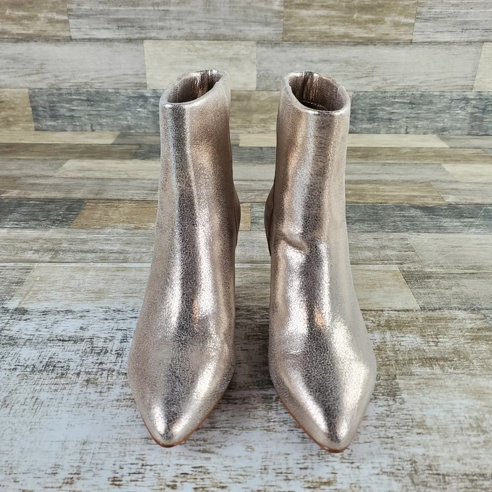 Dolce Vita Dee Womens Mid-Calf Bootie Sz 7 Platinum Distress Leather kitten Heel